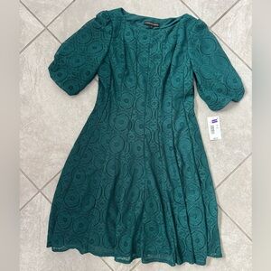 NWT Chris McLaughlin Emerald Green Lace Dress